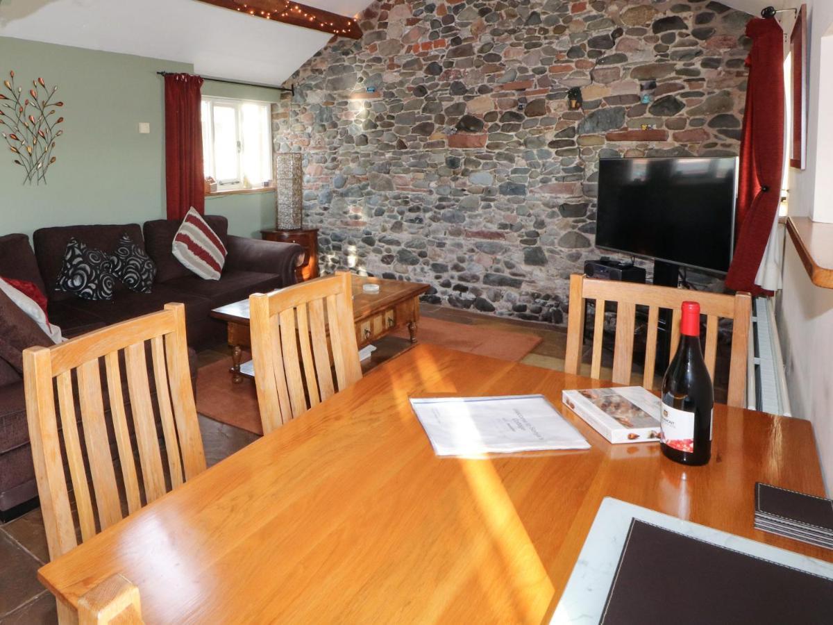 Sonya'S Cottage Anthorn Εξωτερικό φωτογραφία
